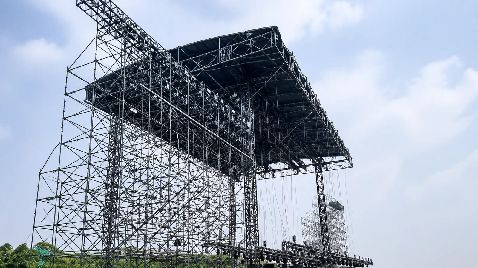 MEGA ROOF SYSTEMS